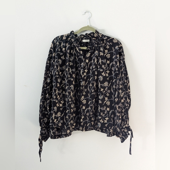 Dôen Baltic Top - Floral Black Scroll Print - Small - Picture 5 of 11